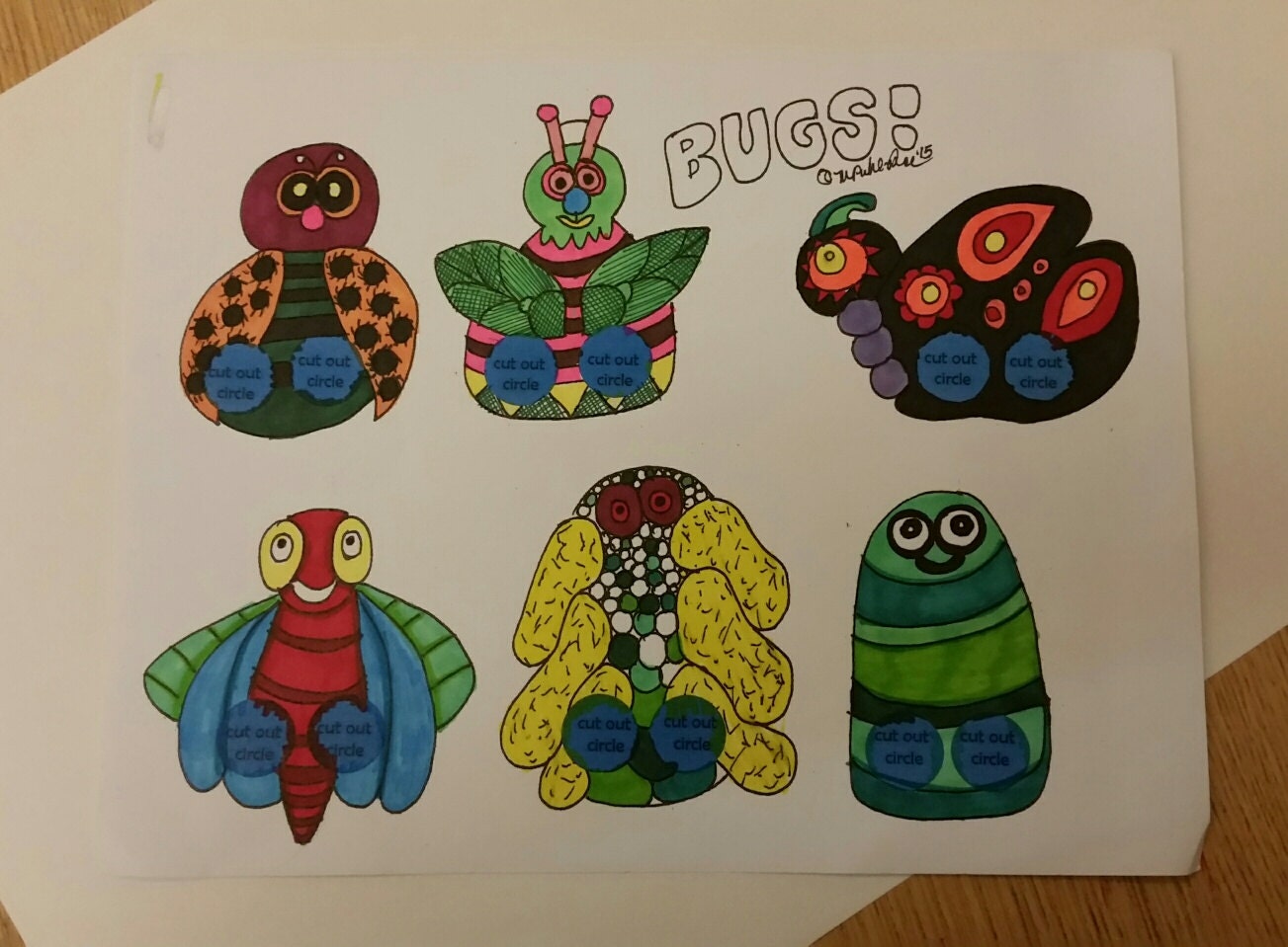 Bugs Finger Paper Puppet:  You Color It!